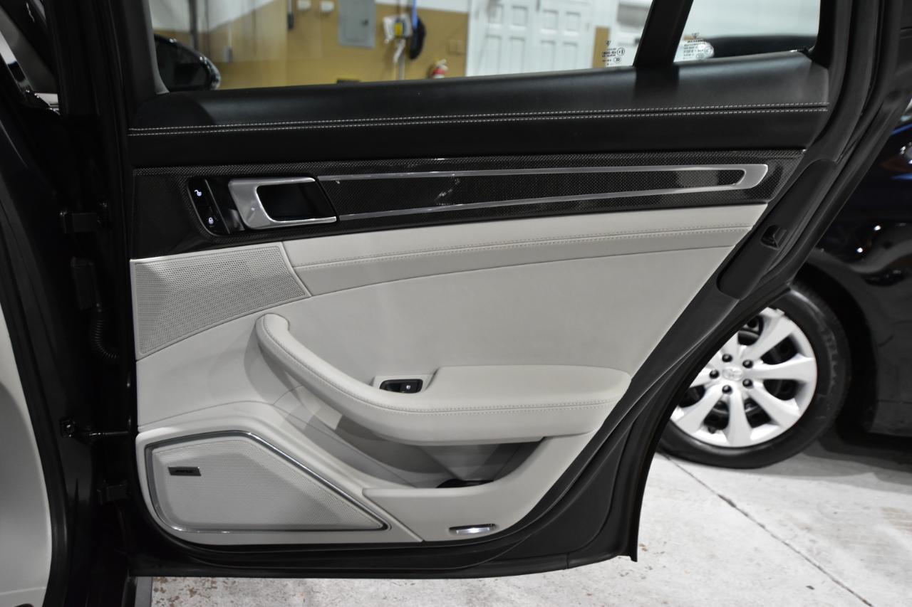 Porsche Panamera Turbo AWD 2018