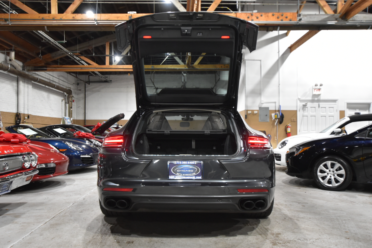Porsche Panamera Turbo AWD 2018