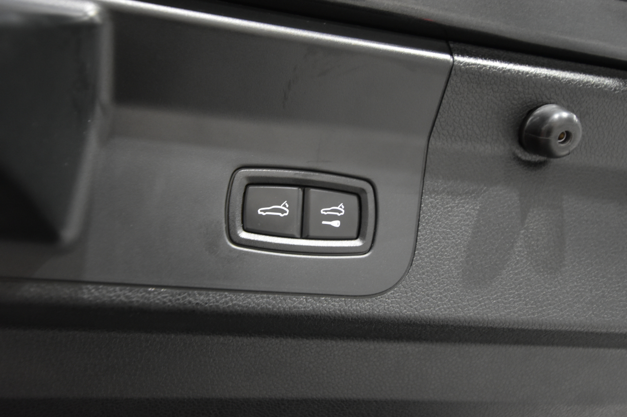 Porsche Panamera Turbo AWD 2018