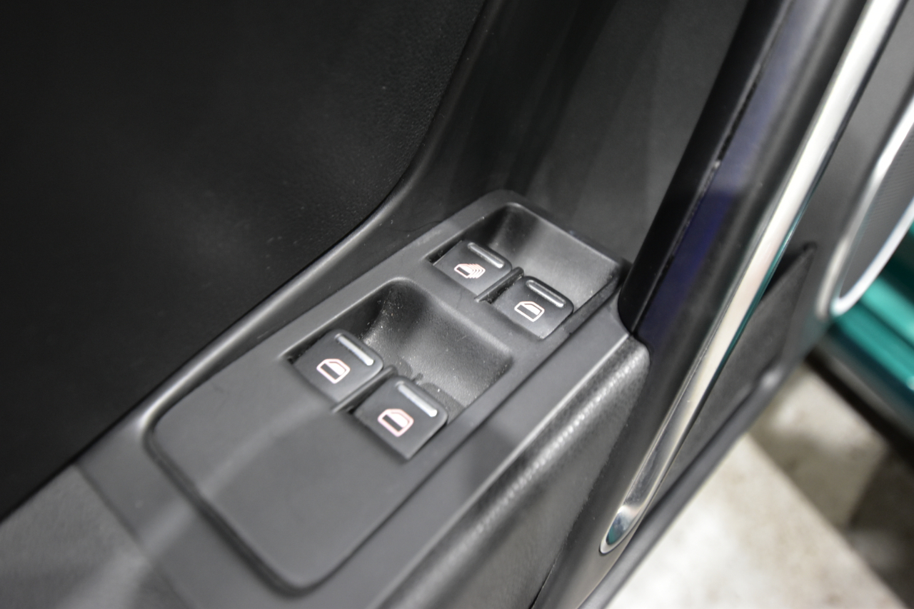 Volkswagen Beetle Convertible Coast Auto 2018