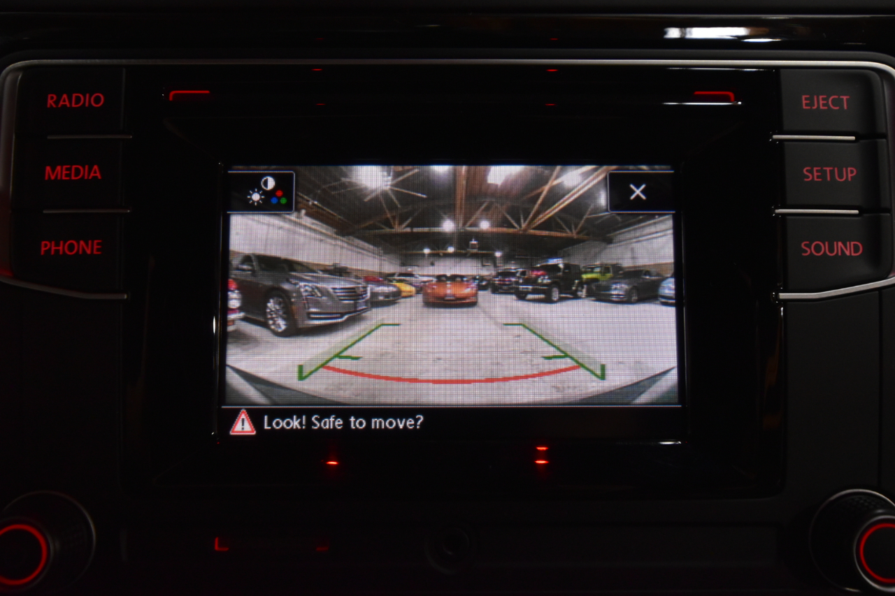 Volkswagen Beetle Convertible Coast Auto 2018