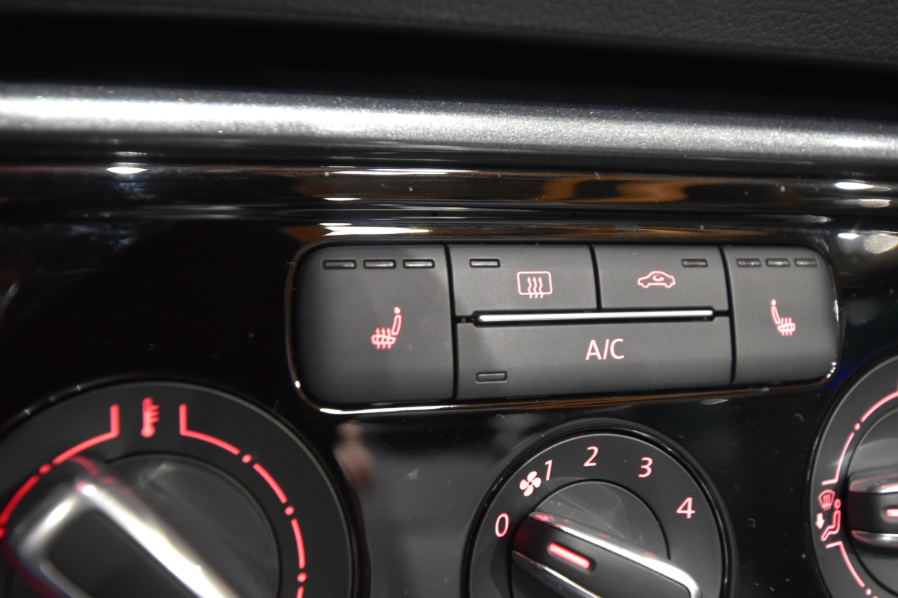 Volkswagen Beetle Convertible Coast Auto 2018