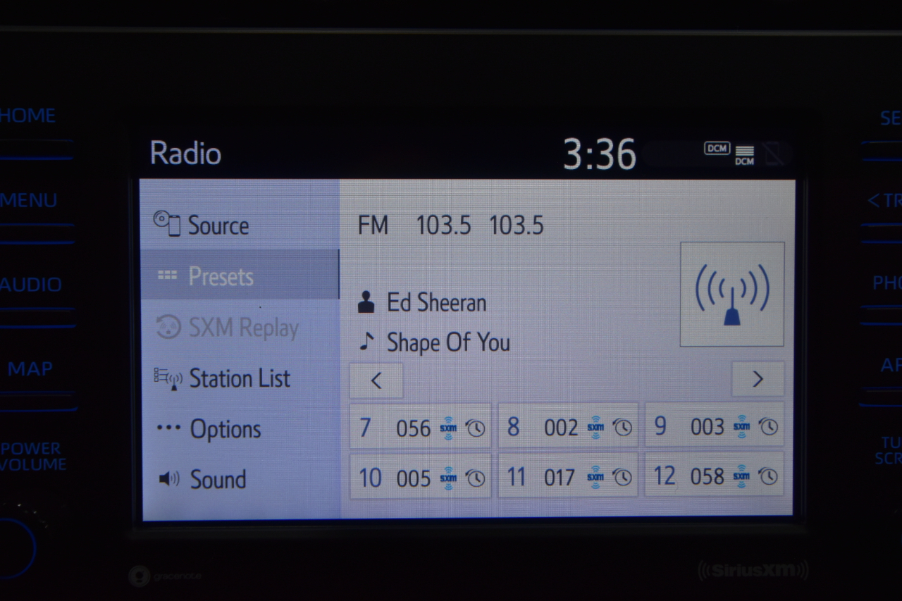 Toyota RAV4 XLE Premium AWD (Natl) 2022