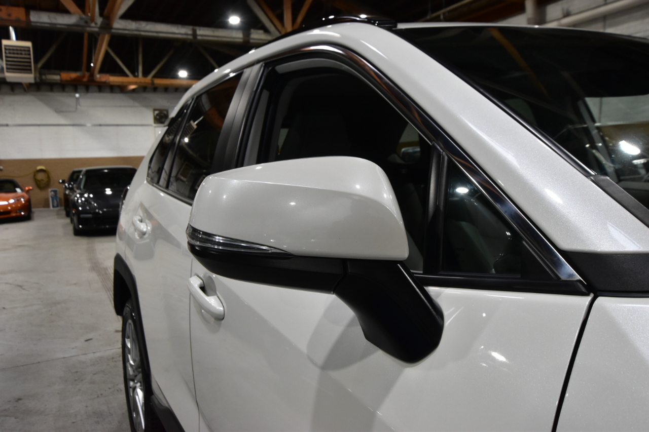 Toyota RAV4 XLE Premium AWD (Natl) 2022