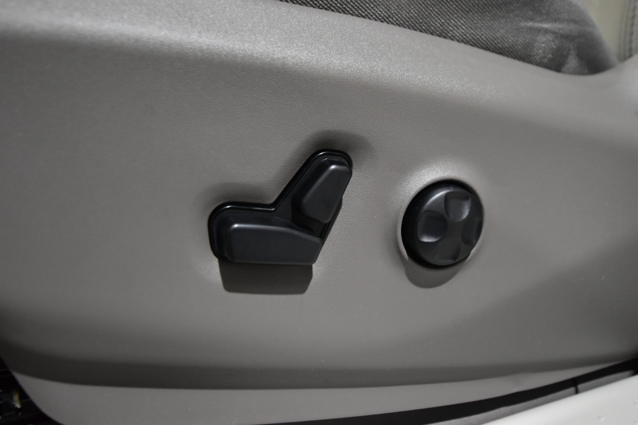 Chrysler Pacifica Touring L FWD 2019