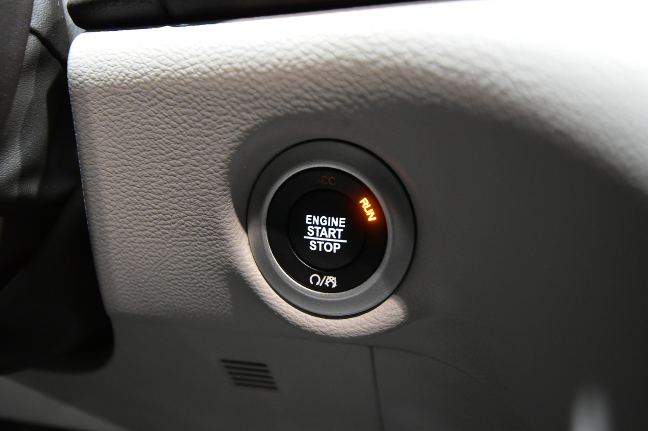 Chrysler Pacifica Touring L FWD 2019