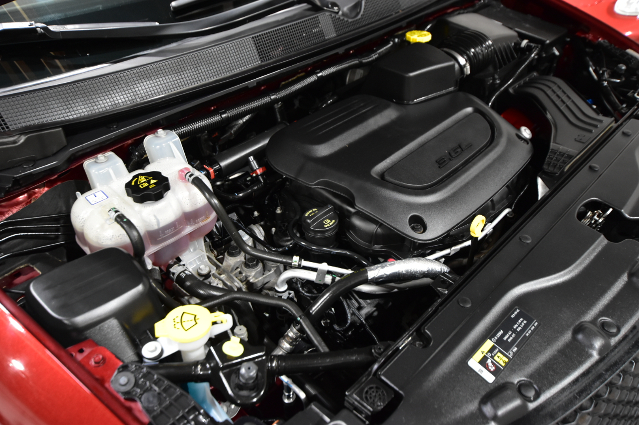 Chrysler Pacifica Touring L FWD 2019