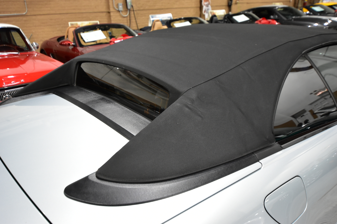 BMW 6 Series 2dr Conv M6 2008