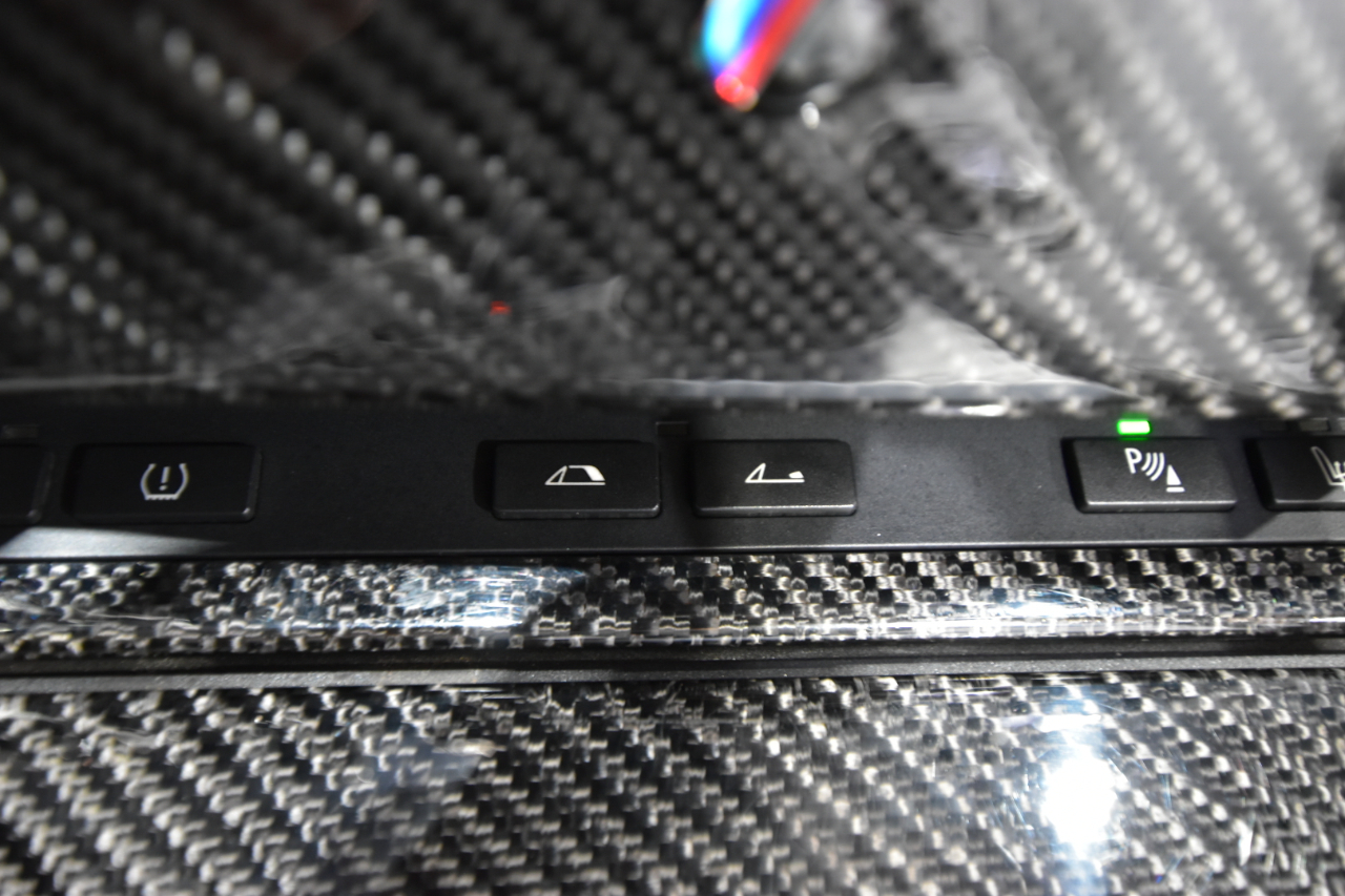 BMW 6 Series 2dr Conv M6 2008