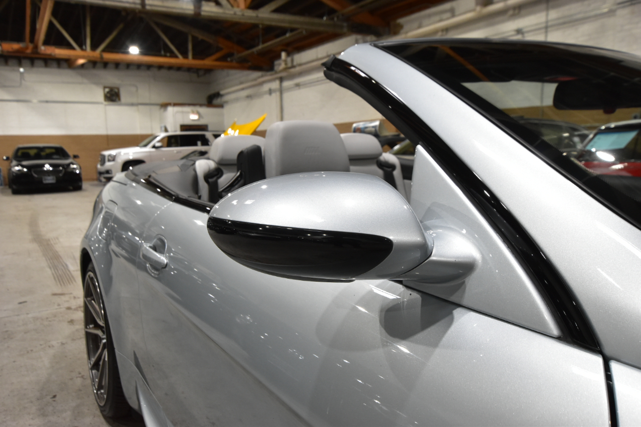 BMW 6 Series 2dr Conv M6 2008