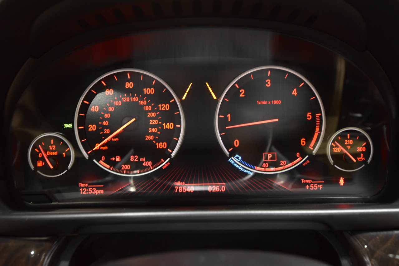 BMW 5 Series 4dr Sdn 535d xDrive AWD 2016