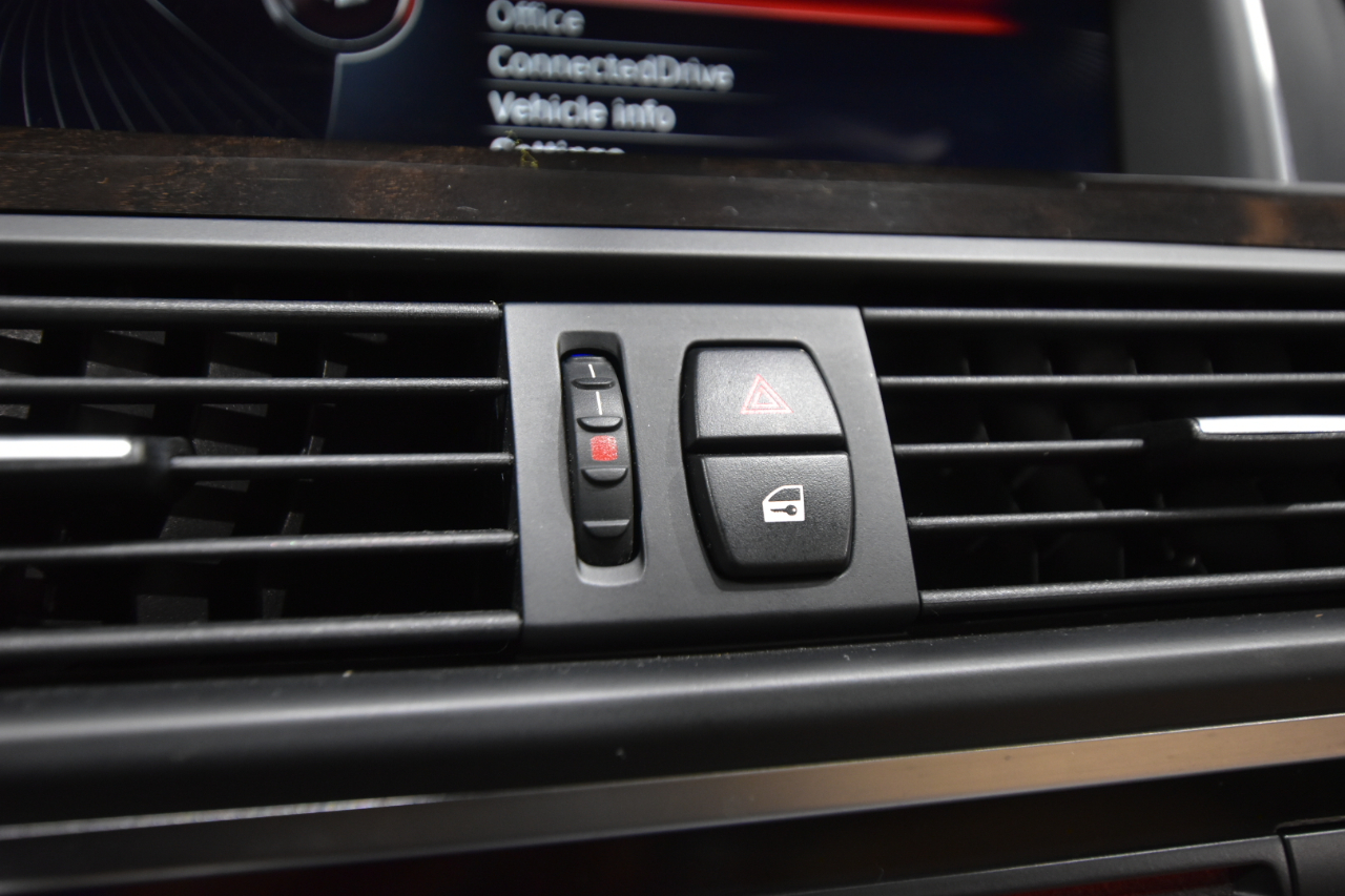 BMW 5 Series 4dr Sdn 535d xDrive AWD 2016