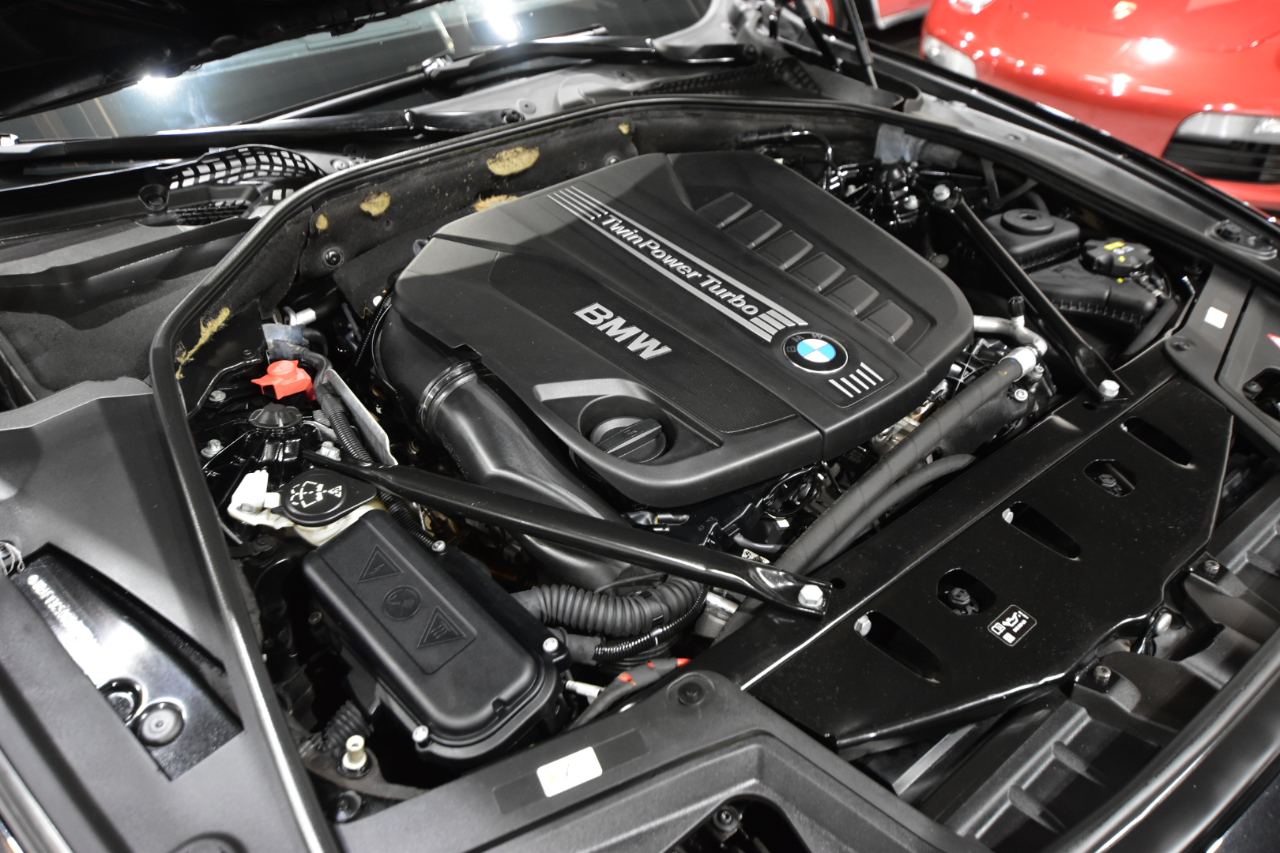 BMW 5 Series 4dr Sdn 535d xDrive AWD 2016