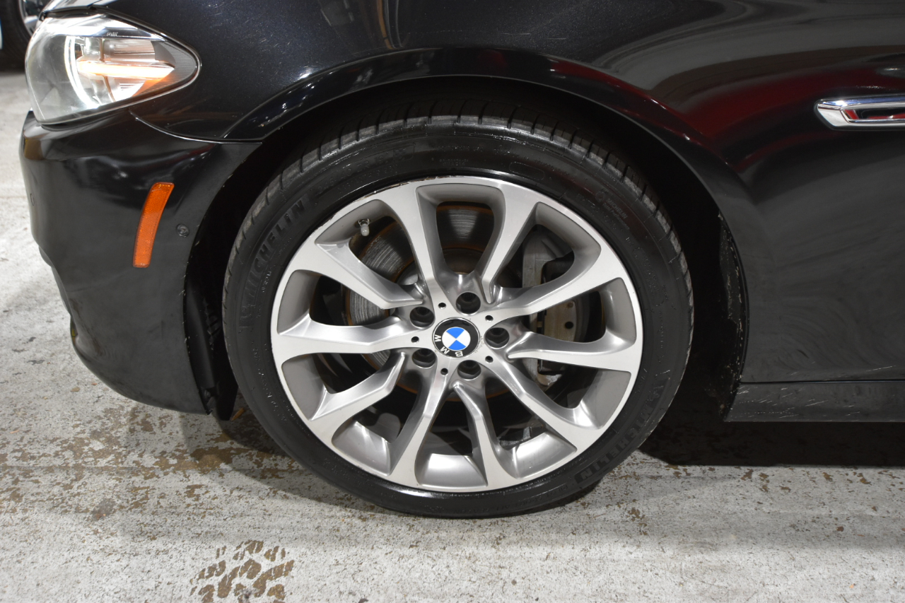 BMW 5 Series 4dr Sdn 535d xDrive AWD 2016