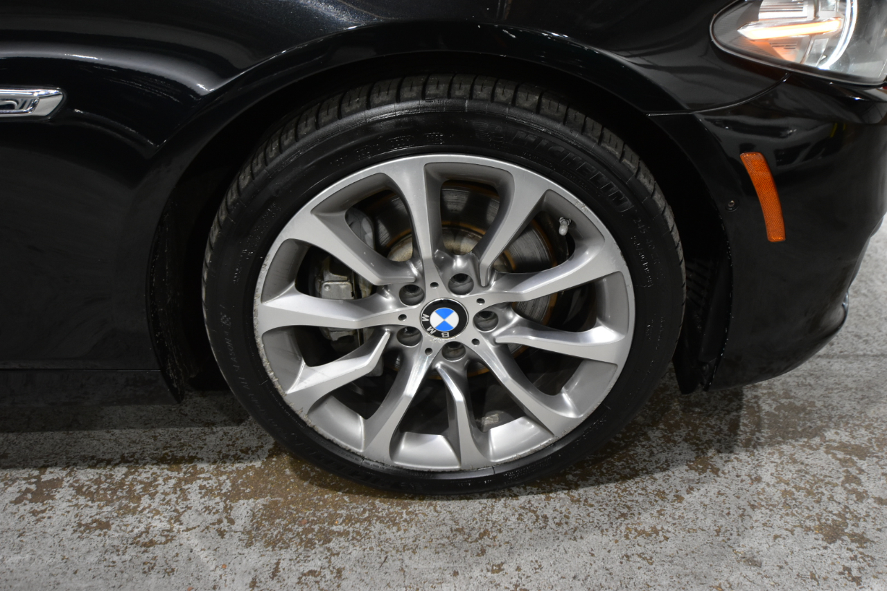 BMW 5 Series 4dr Sdn 535d xDrive AWD 2016