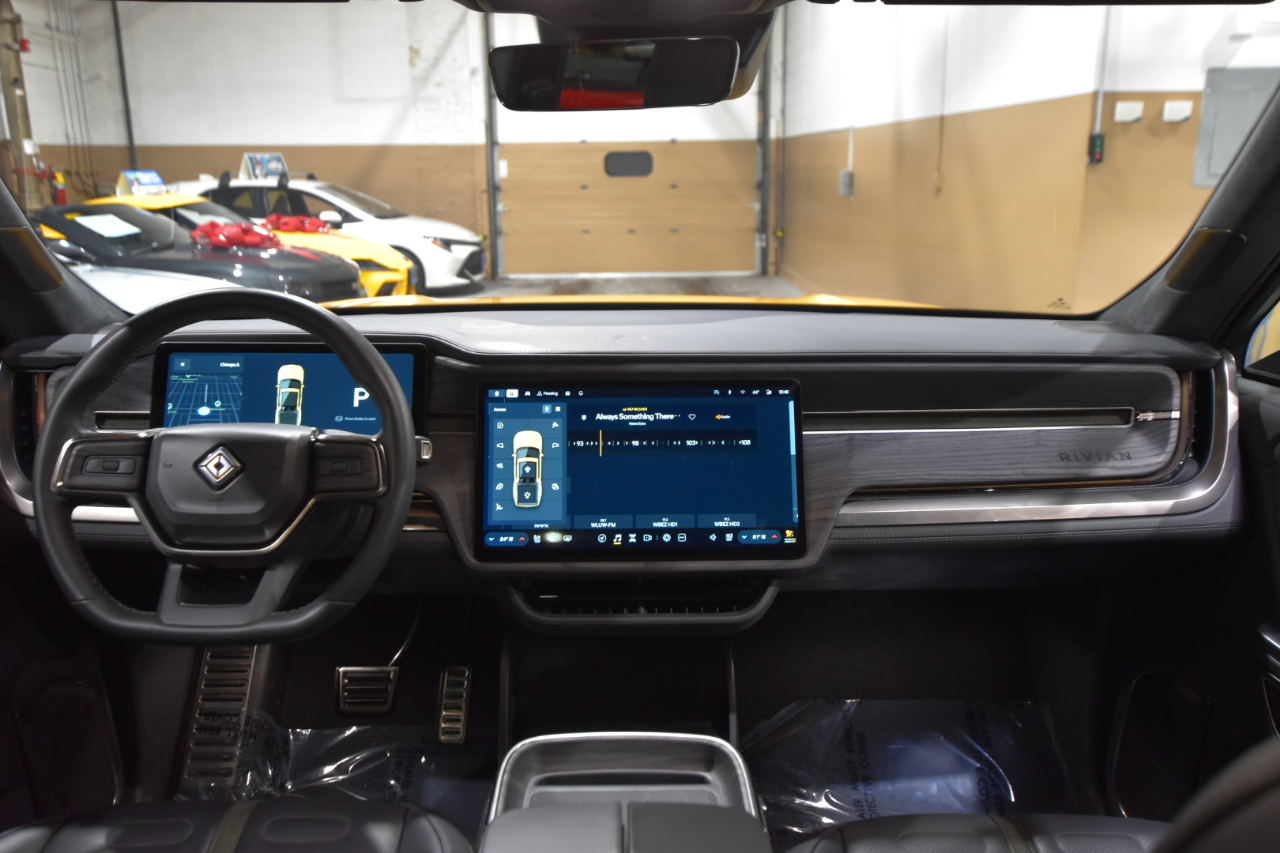 Rivian R1T Adventure Package AWD 2022