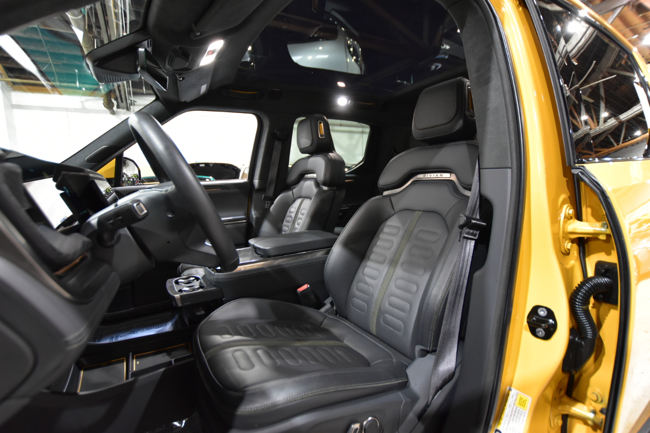 Rivian R1T Adventure Package AWD 2022