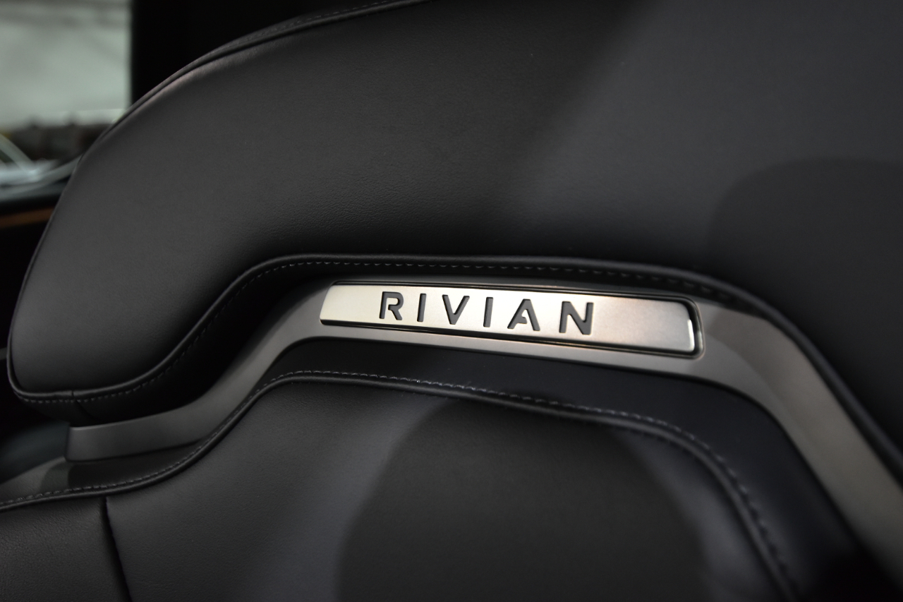 Rivian R1T Adventure Package AWD 2022