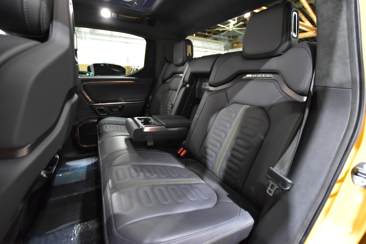 Rivian R1T Adventure Package AWD 2022