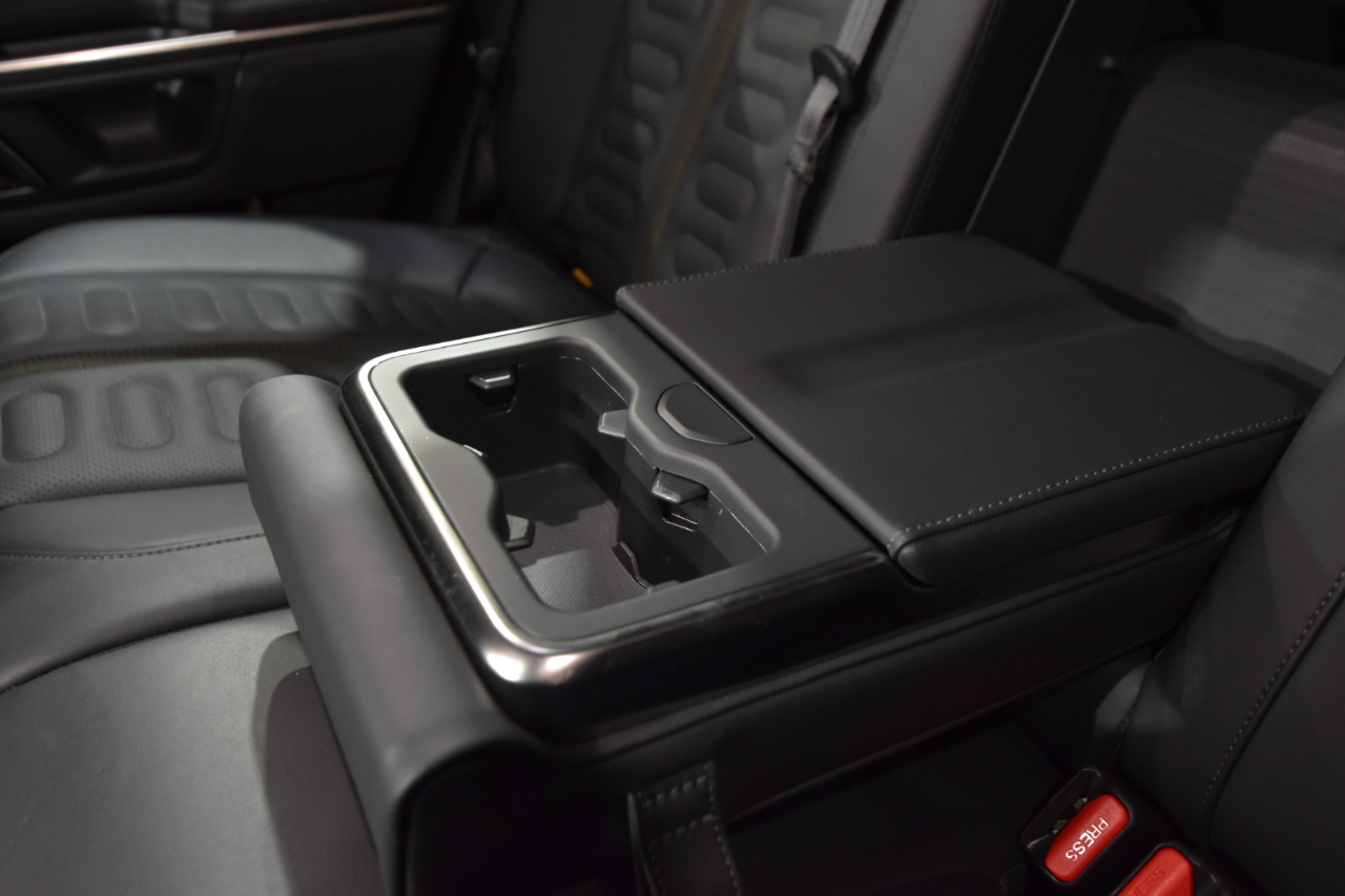 Rivian R1T Adventure Package AWD 2022