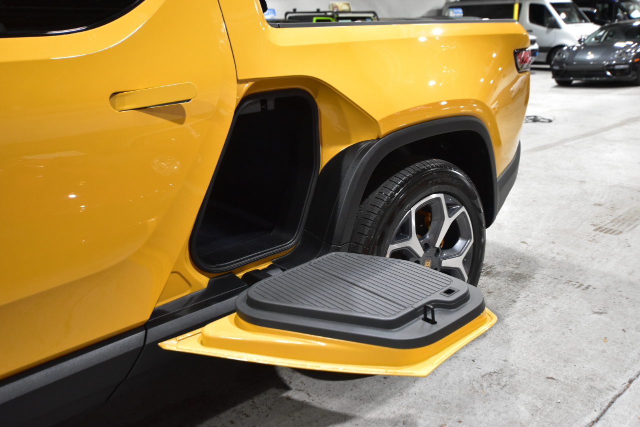 Rivian R1T Adventure Package AWD 2022