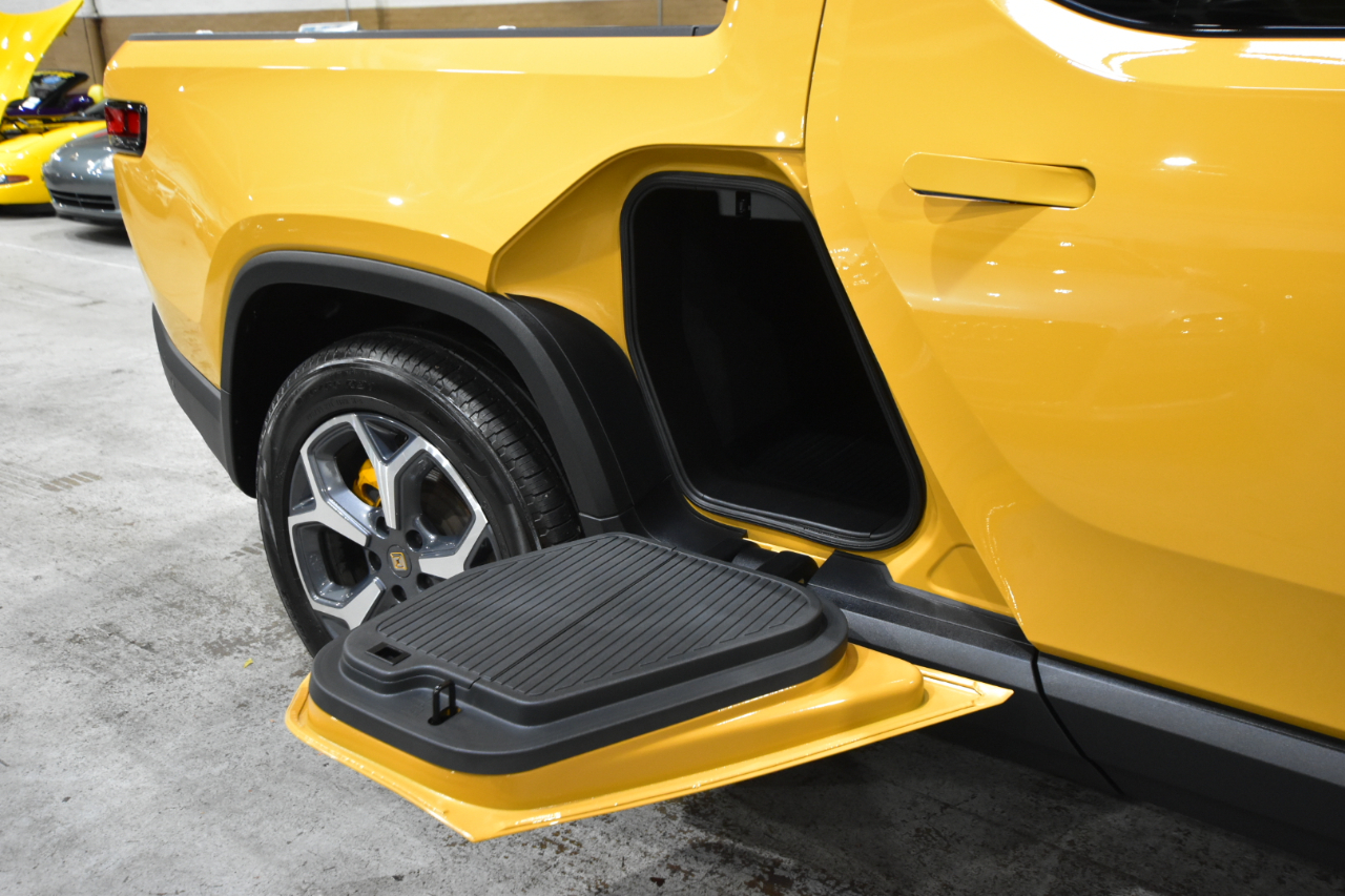 Rivian R1T Adventure Package AWD 2022