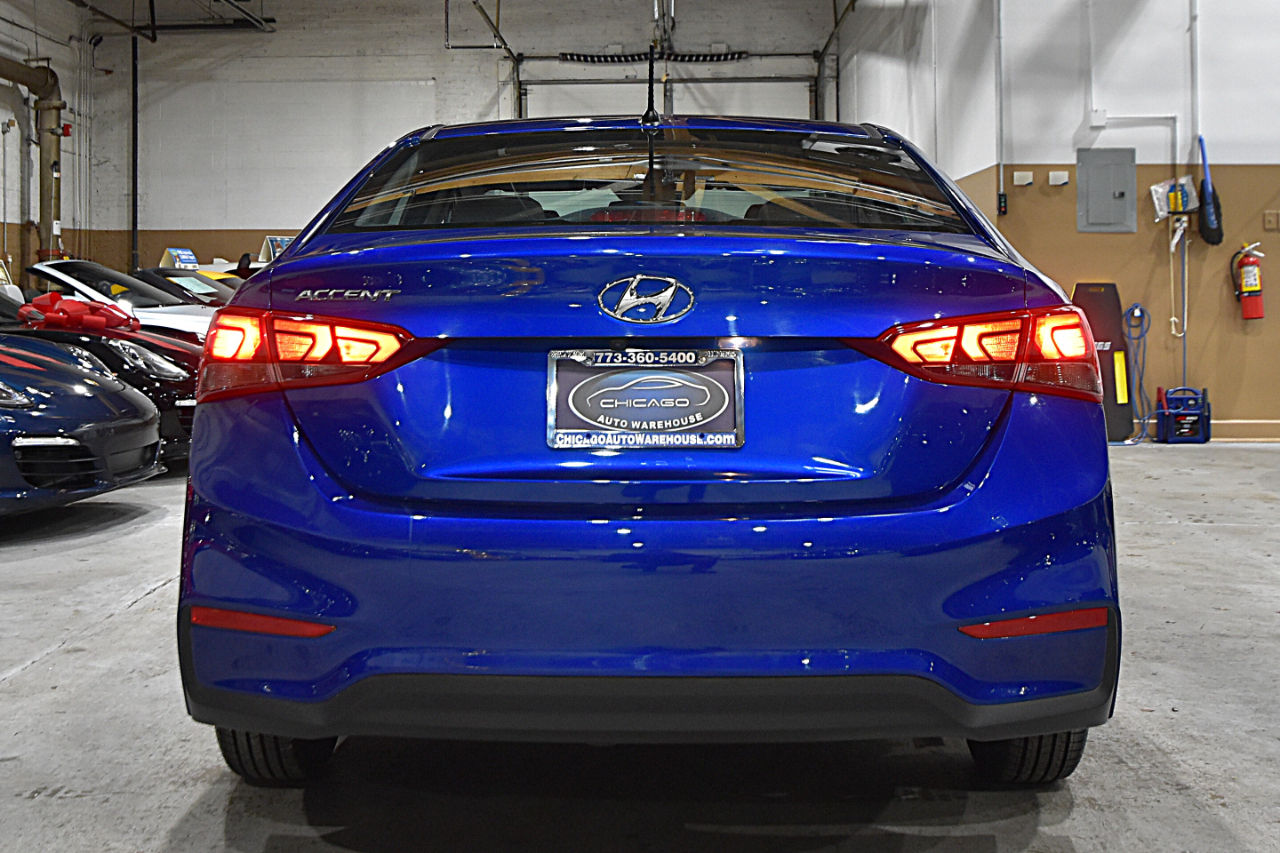 Hyundai Accent SE Sedan IVT 2021