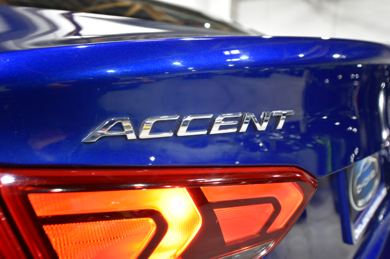 Hyundai Accent SE Sedan IVT 2021