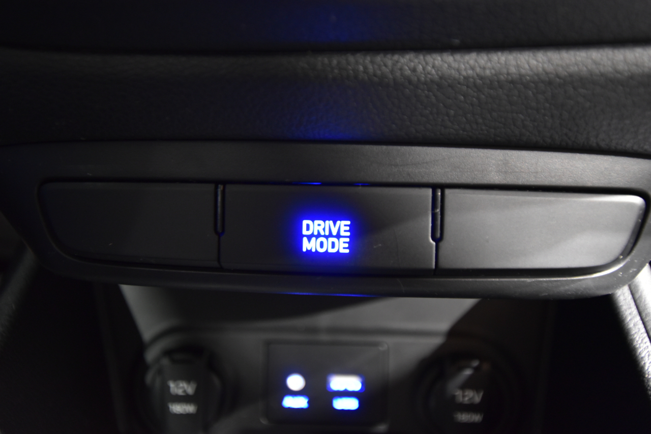 Hyundai Accent SE Sedan IVT 2021