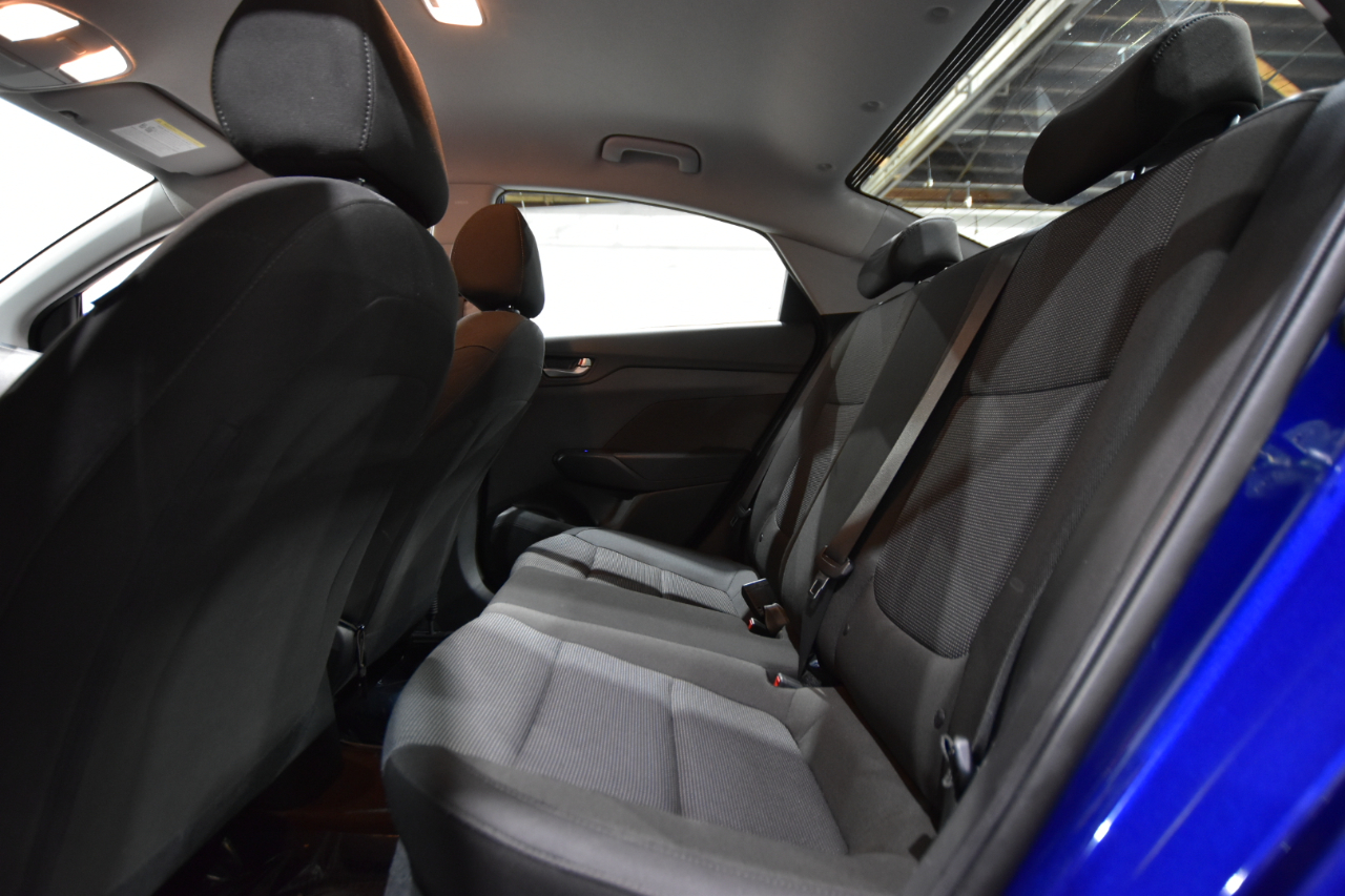 Hyundai Accent SE Sedan IVT 2021