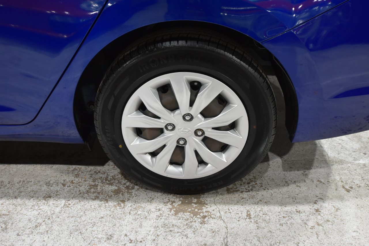 Hyundai Accent SE Sedan IVT 2021