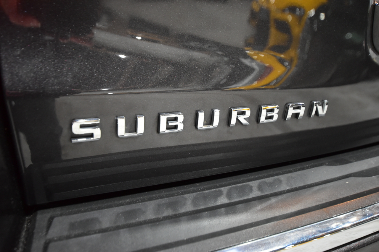 Chevrolet Suburban 4WD 4dr 1500 LTZ 2016
