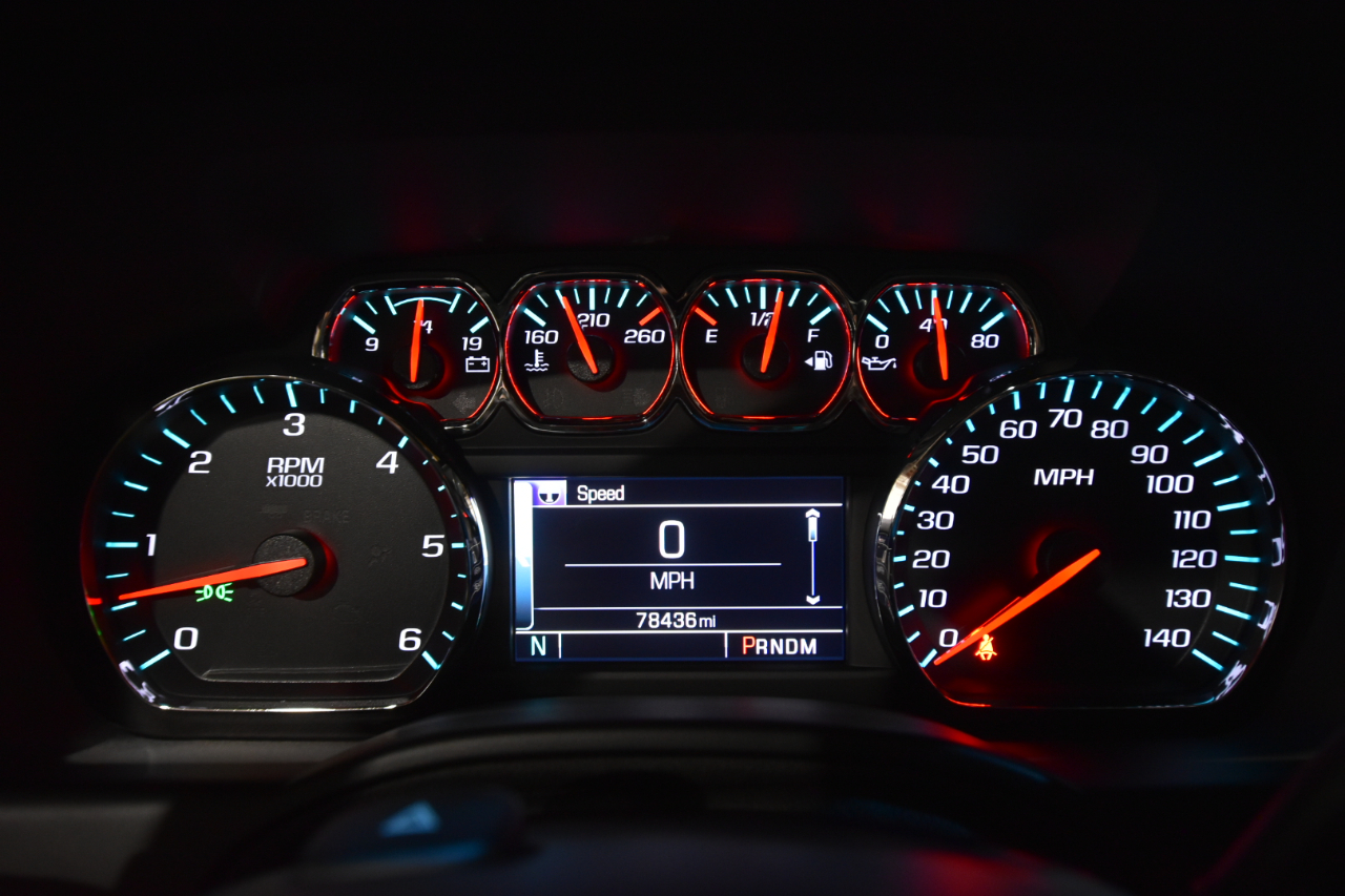 Chevrolet Suburban 4WD 4dr 1500 LTZ 2016