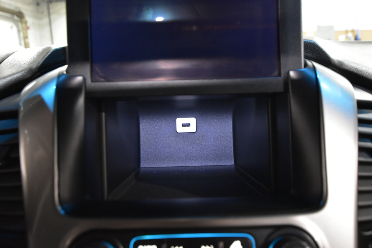 Chevrolet Suburban 4WD 4dr 1500 LTZ 2016