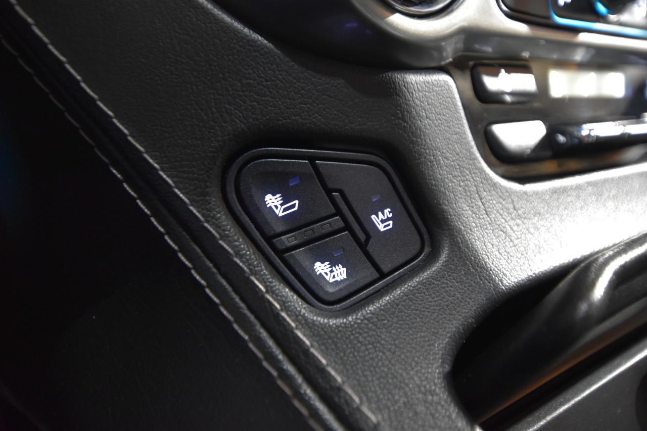 Chevrolet Suburban 4WD 4dr 1500 LTZ 2016