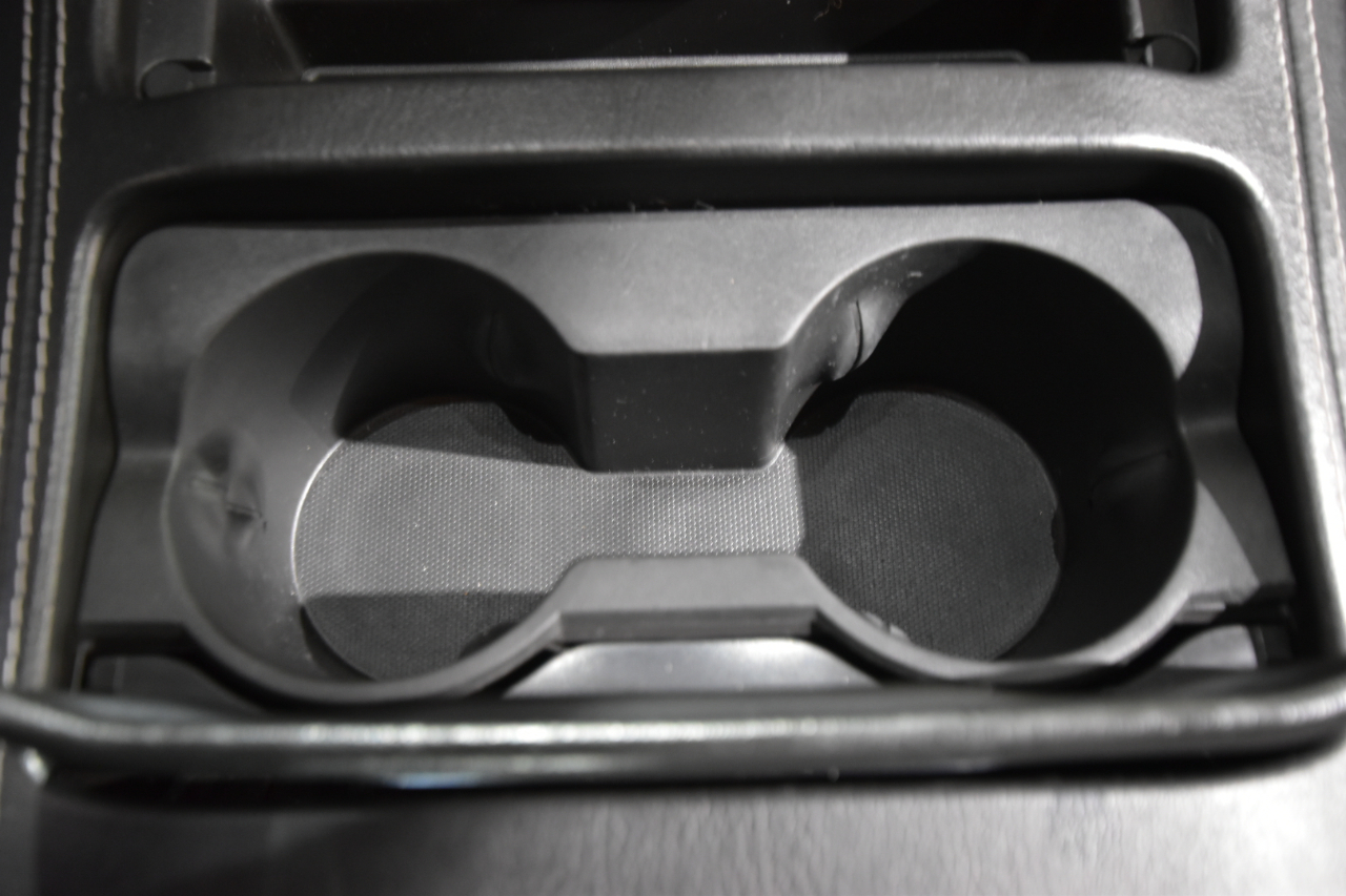 Chevrolet Suburban 4WD 4dr 1500 LTZ 2016