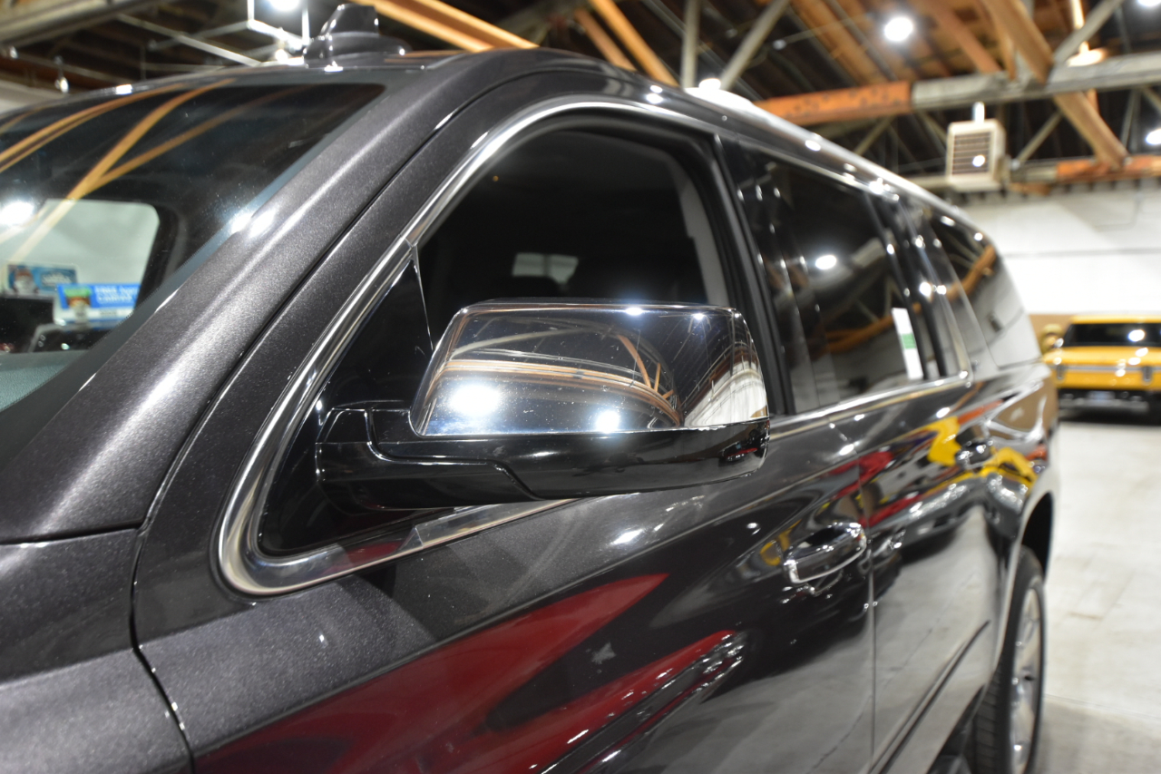 Chevrolet Suburban 4WD 4dr 1500 LTZ 2016