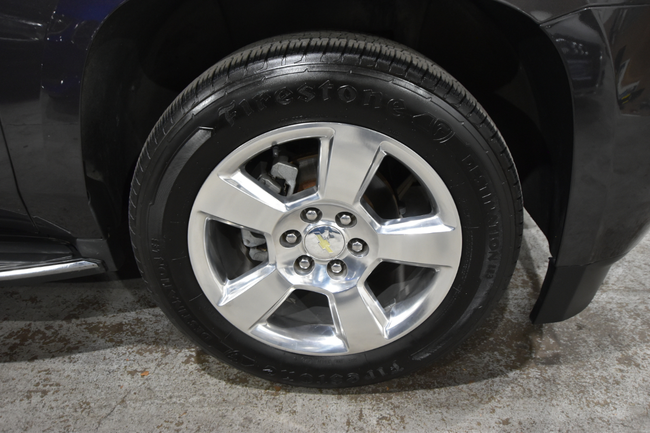 Chevrolet Suburban 4WD 4dr 1500 LTZ 2016