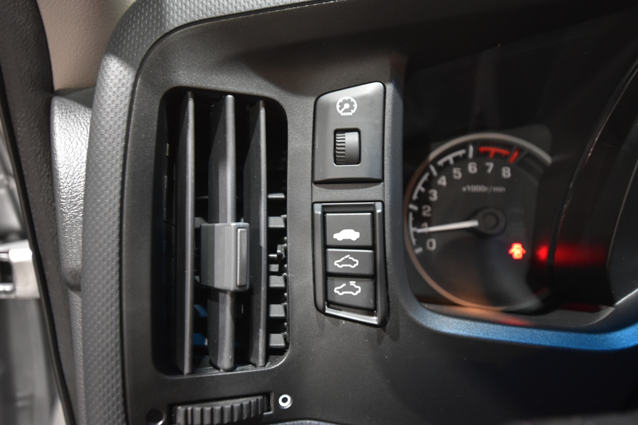 Honda Ridgeline 4WD Crew Cab RTL 2011