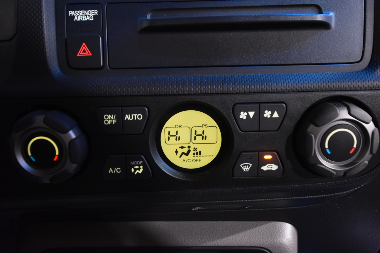 Honda Ridgeline 4WD Crew Cab RTL 2011