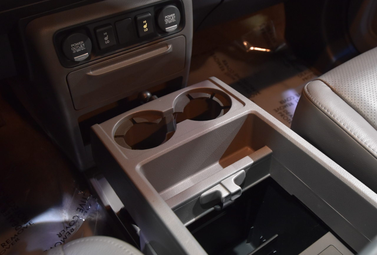 Honda Ridgeline 4WD Crew Cab RTL 2011