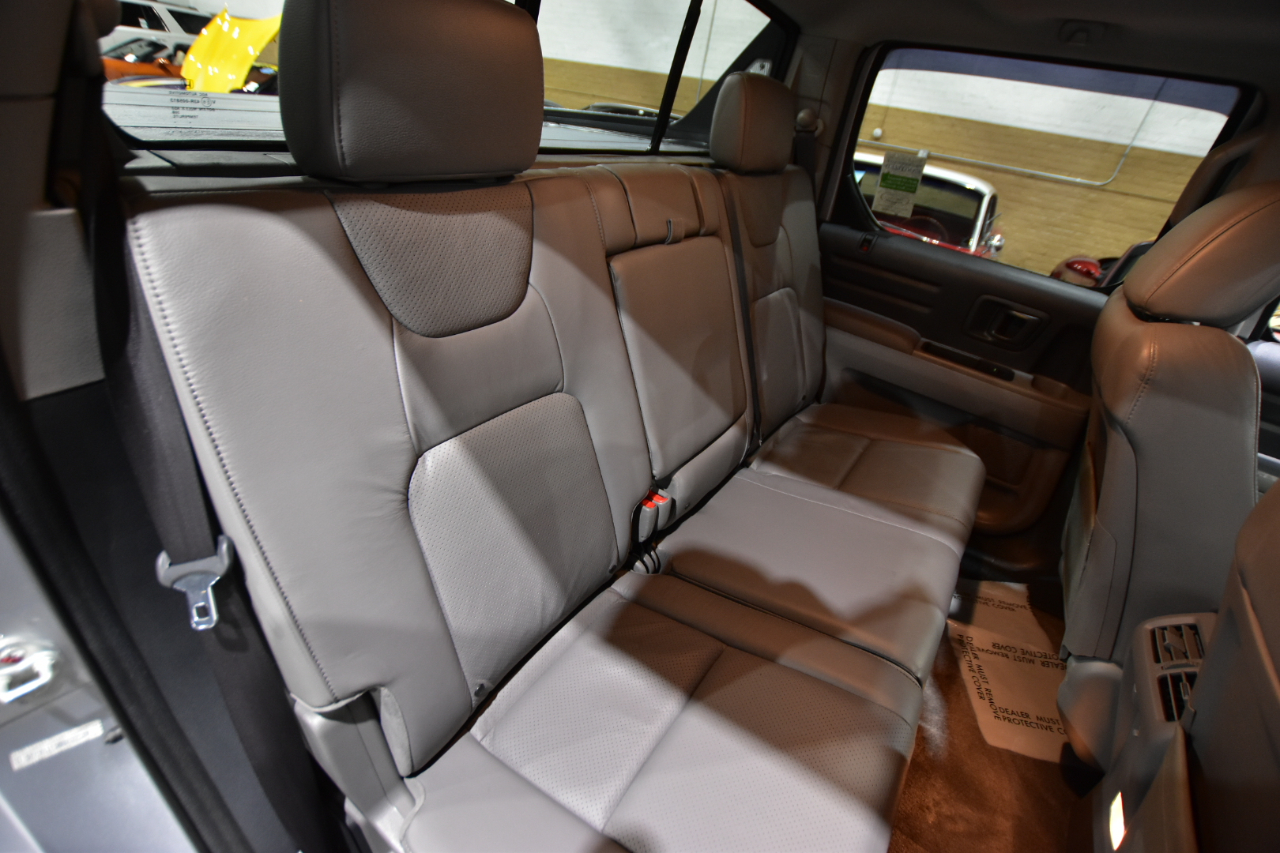 Honda Ridgeline 4WD Crew Cab RTL 2011