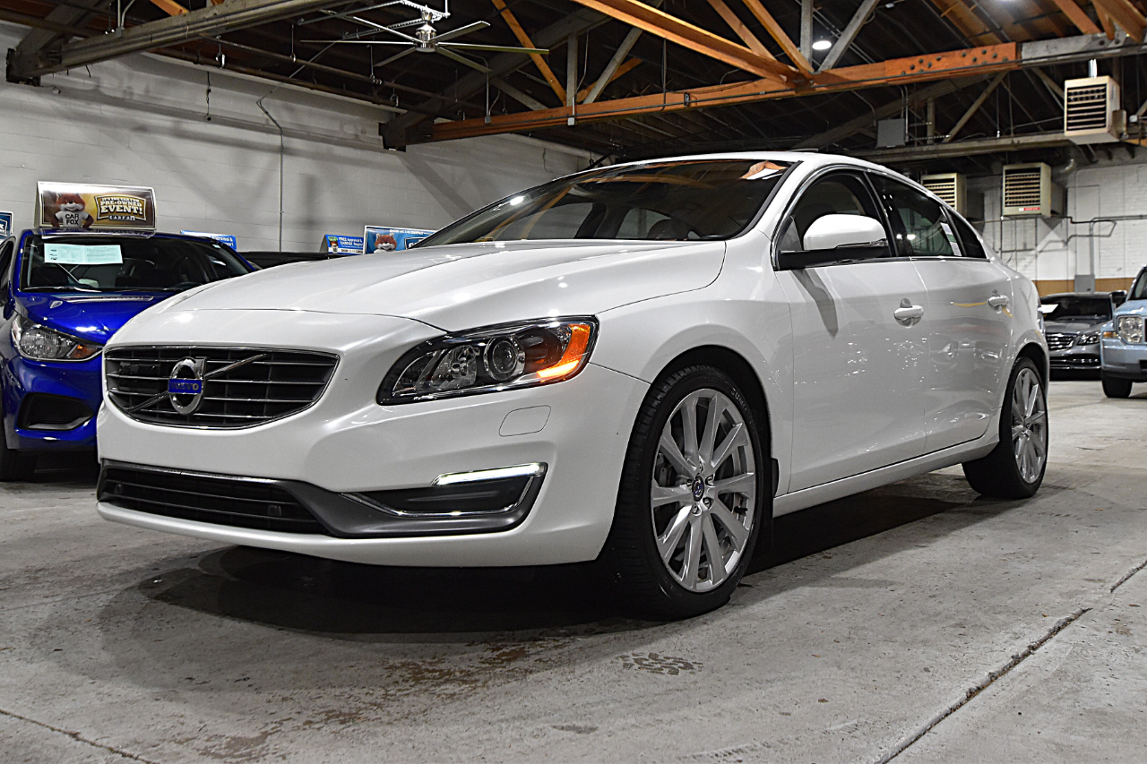Volvo S60 Inscription 4dr Sdn T5 Platinum AWD 2016