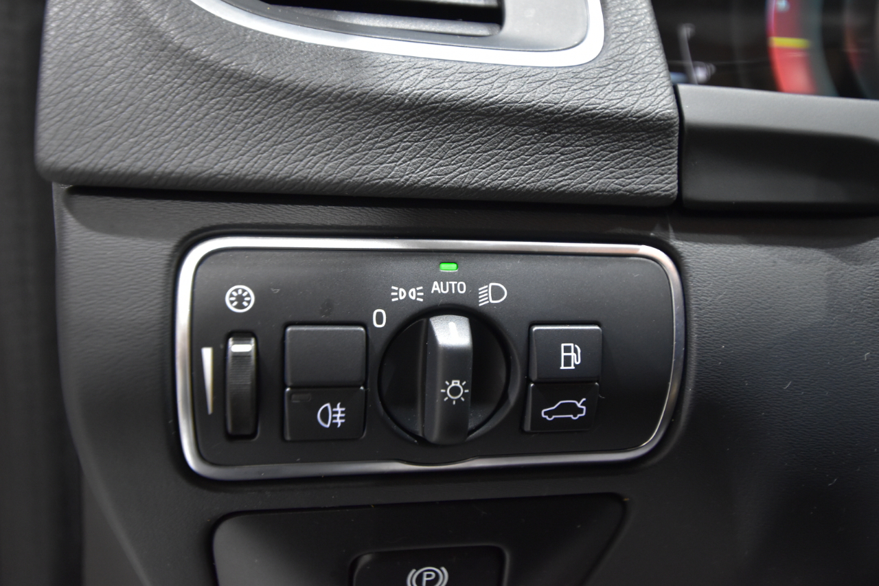 Volvo S60 Inscription 4dr Sdn T5 Platinum AWD 2016