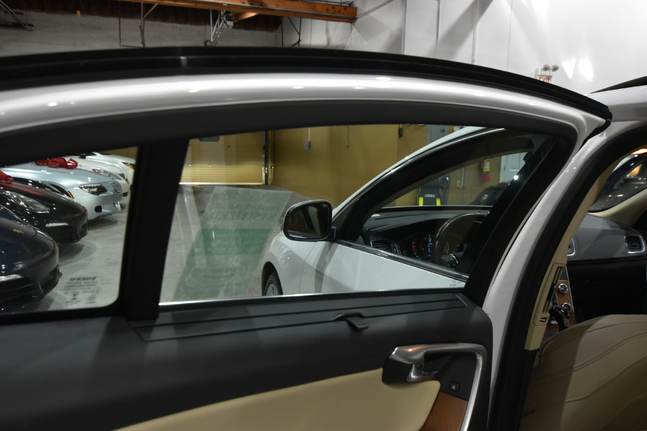 Volvo S60 Inscription 4dr Sdn T5 Platinum AWD 2016