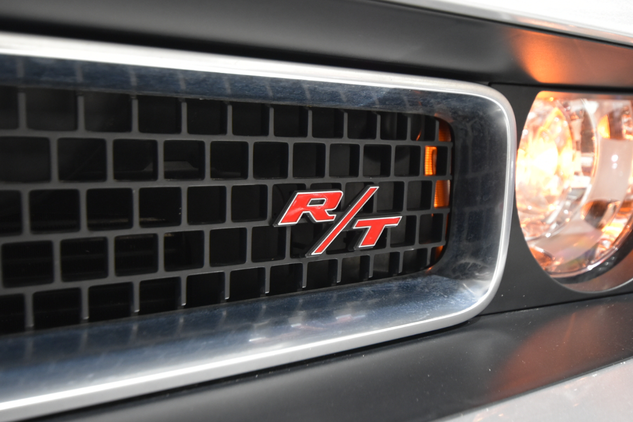 Dodge Challenger 2dr Cpe R/T Classic 2009