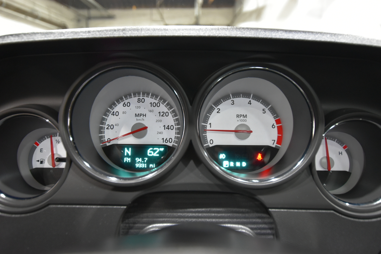 Dodge Challenger 2dr Cpe R/T Classic 2009