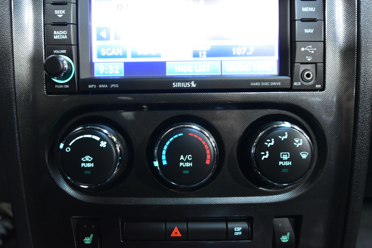 Dodge Challenger 2dr Cpe R/T Classic 2009