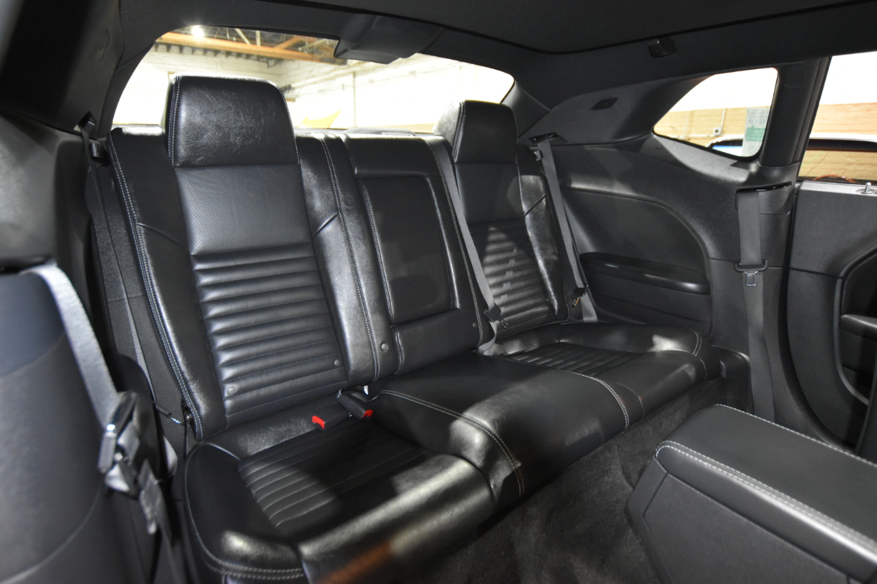 Dodge Challenger 2dr Cpe R/T Classic 2009