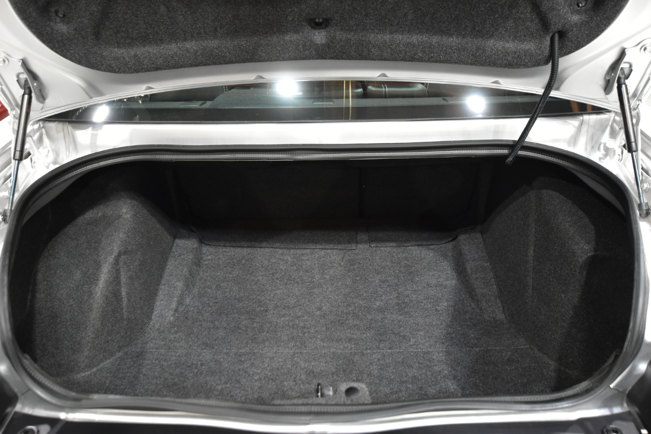 Dodge Challenger 2dr Cpe R/T Classic 2009